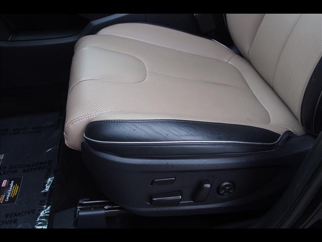 2021 Hyundai Santa Fe Limited photo 9