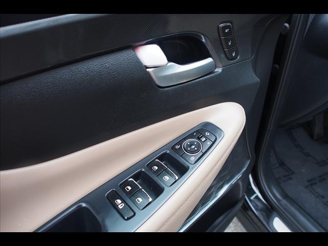 2021 Hyundai Santa Fe Limited photo 10