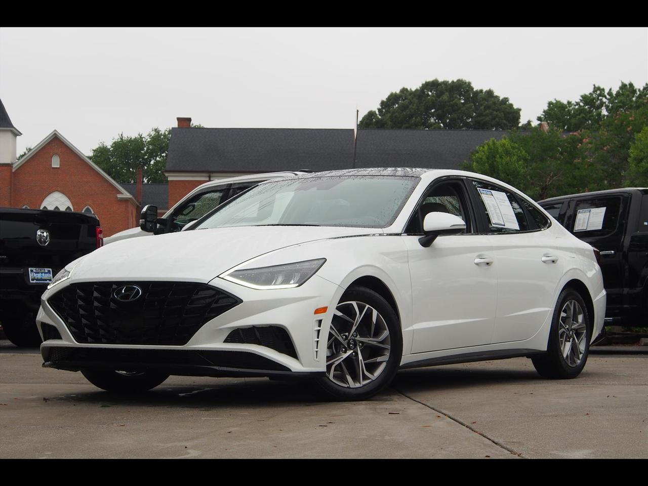 2021 Hyundai SONATA SEL