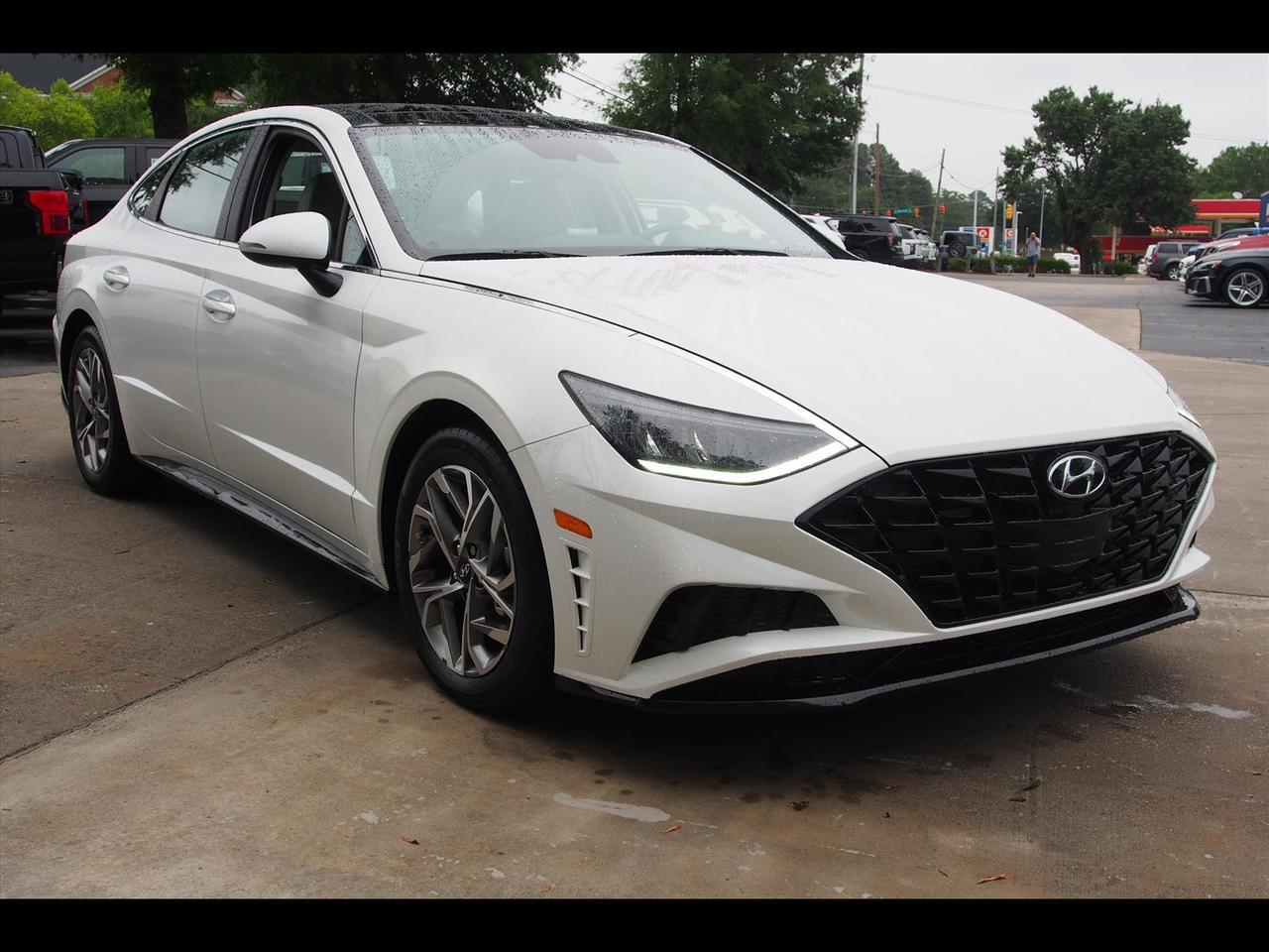 2021 Hyundai SONATA SEL