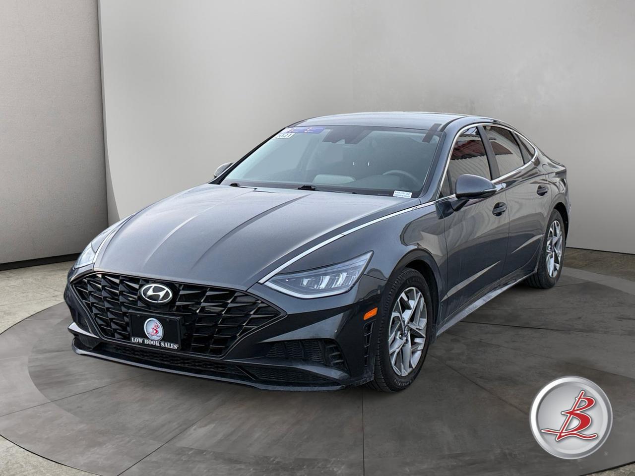 2021 Hyundai SONATA SEL