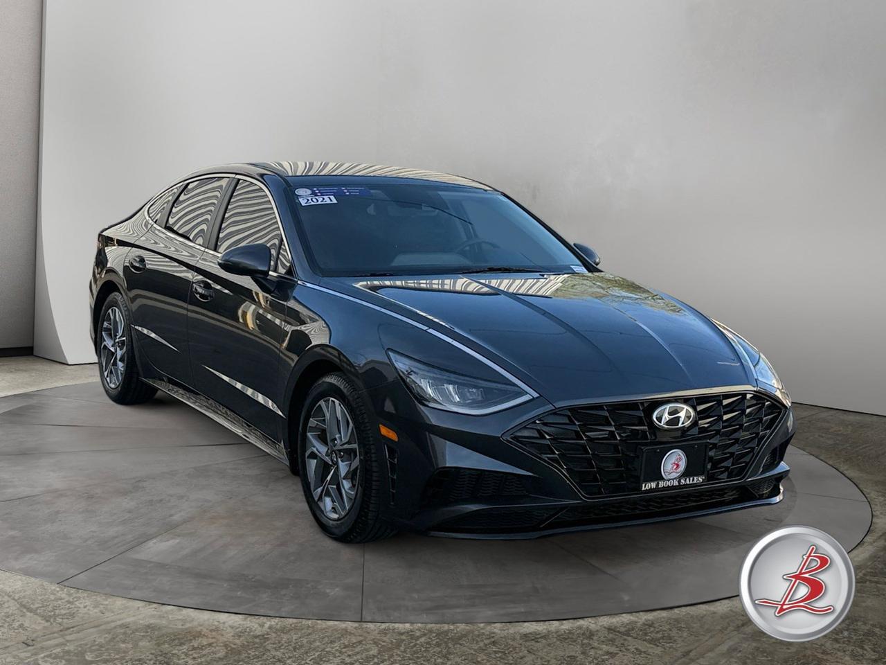 2021 Hyundai SONATA SEL