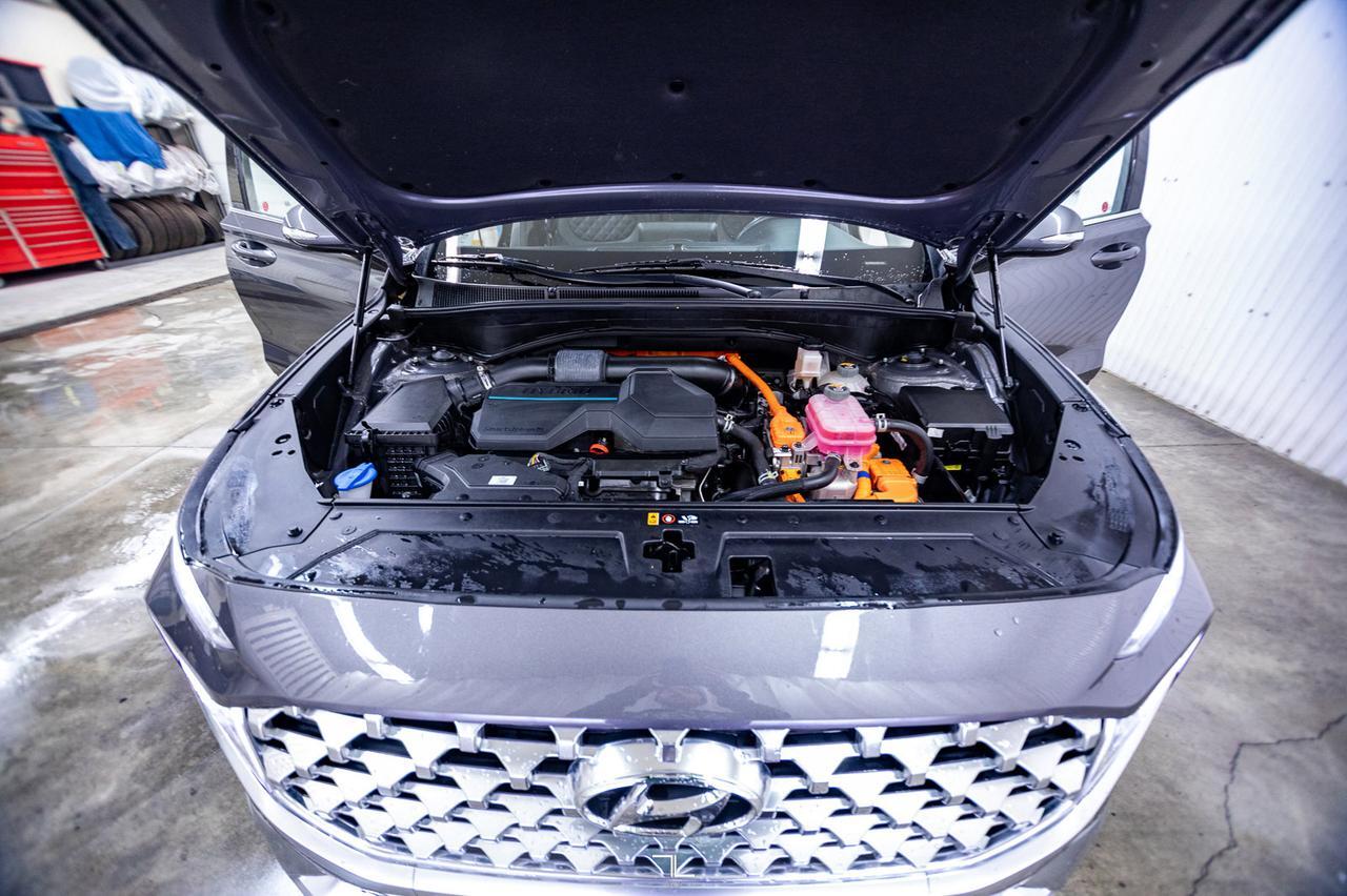 2021 Hyundai Santa Fe Hybrid AWD Preferred Leather Roof BCam Red Deer AB