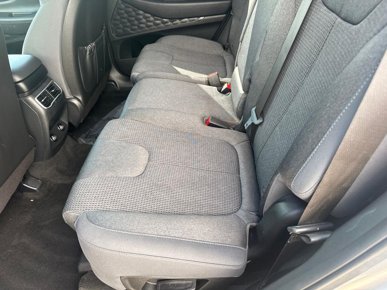 2021 Hyundai Santa Fe SE West Burlington IA
