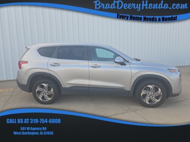 2021 Hyundai Santa Fe SE