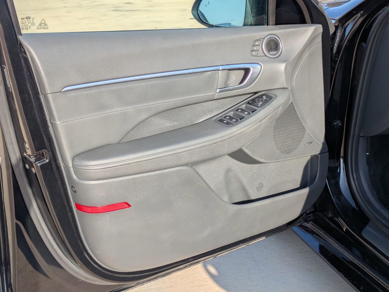 2021 Hyundai Sonata Limited Castroville TX