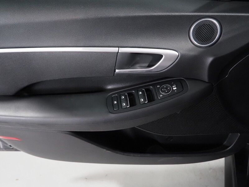 2021 Hyundai Sonata SE *ADAPTIVE CRUISE, SAFETY ALERTS, BACKUP-CAMERA, COLOR TOUCHSCREEN, LED HEADLIGHTS, ALLOY WHEELS, ANDROID & APPLE Round Rock TX