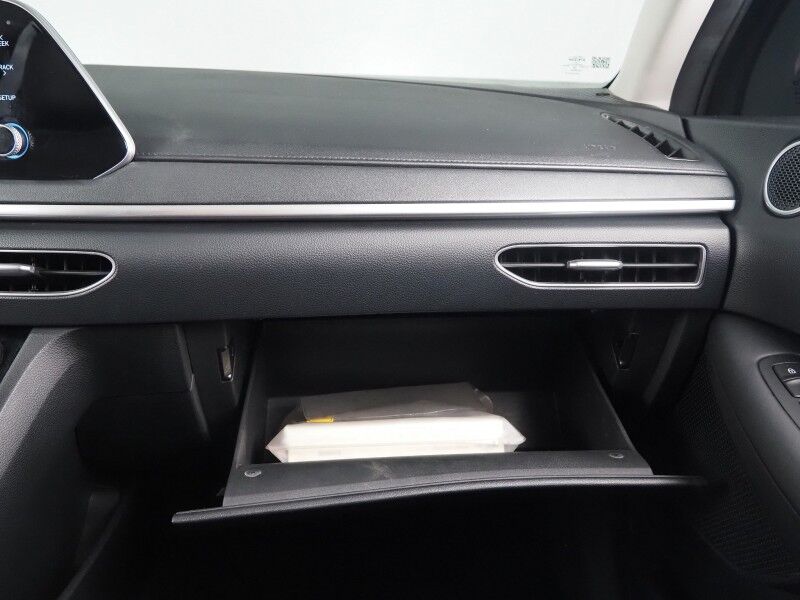 2021 Hyundai Sonata SE *ADAPTIVE CRUISE, SAFETY ALERTS, BACKUP-CAMERA, COLOR TOUCHSCREEN, LED HEADLIGHTS, ALLOY WHEELS, ANDROID & APPLE Round Rock TX