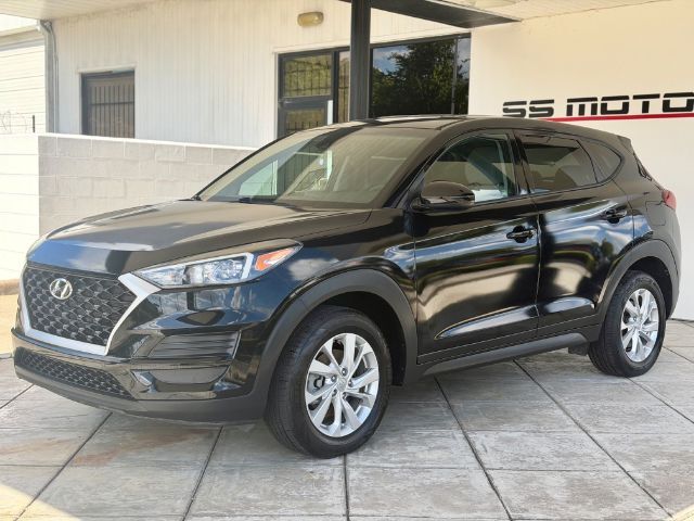 2021 Hyundai Tucson SE 33,250 mi.