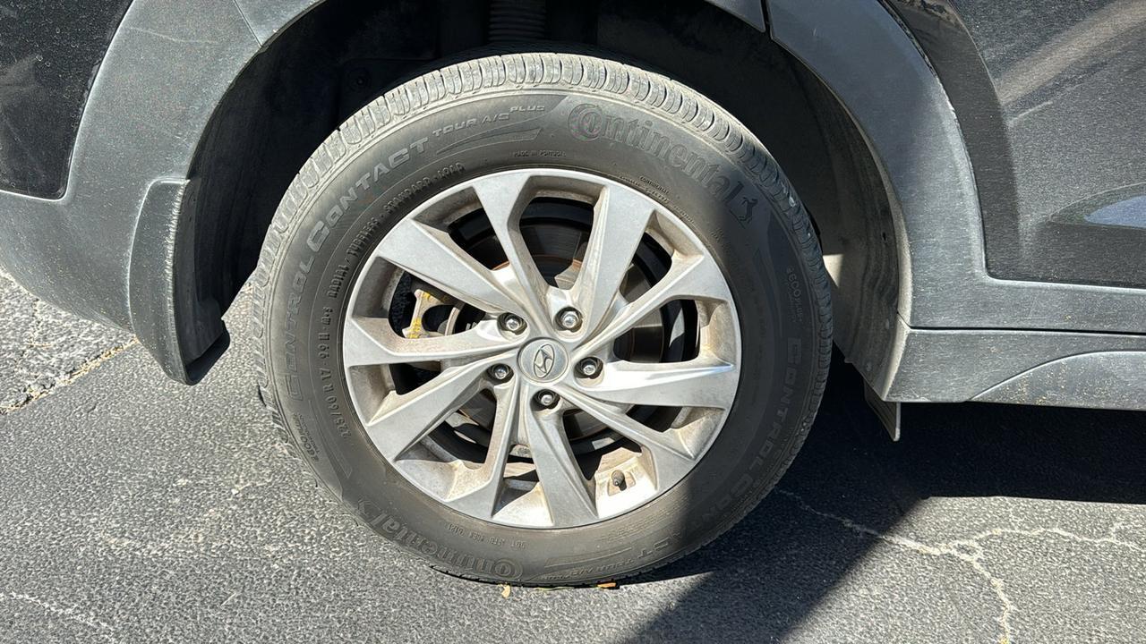 2021 Hyundai Tucson SE