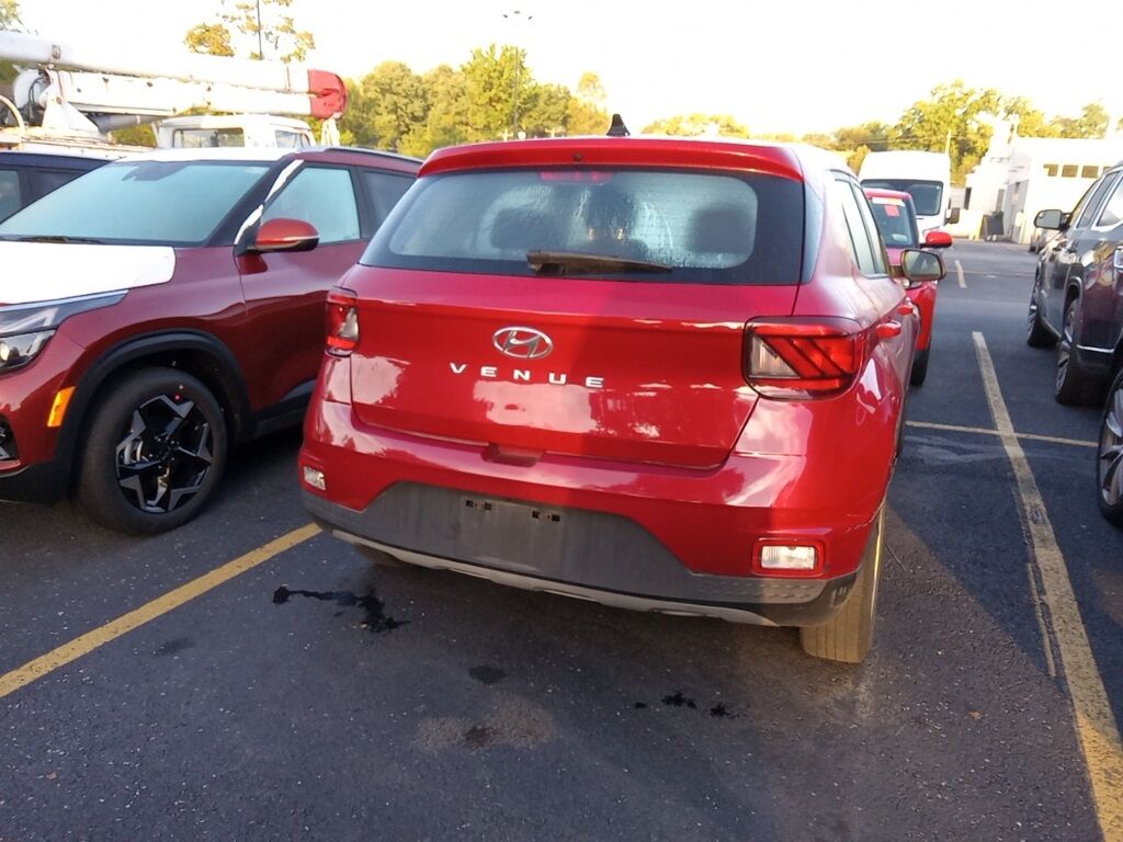 2021 Hyundai Venue SE Akron OH