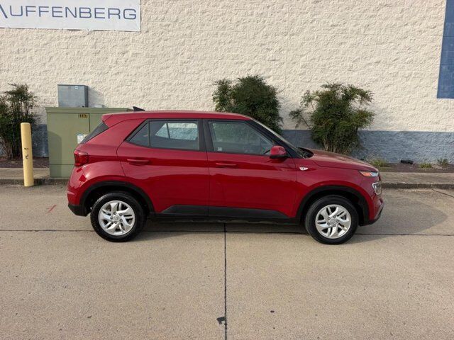 2021 Hyundai Venue SE