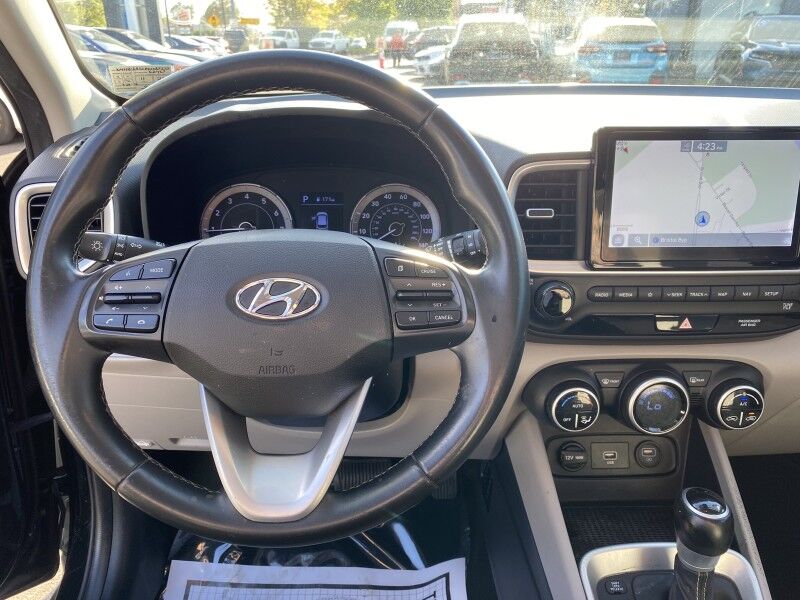 2021 Hyundai Venue SEL Bristol  PA