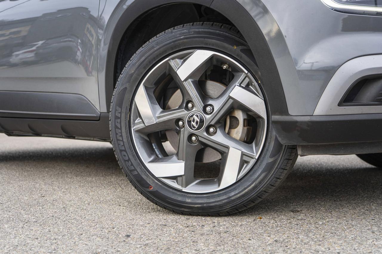 2021 Hyundai Venue SEL