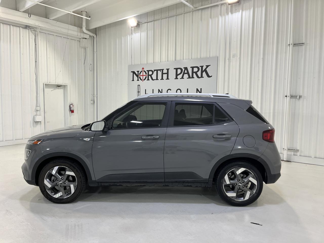 2021 Hyundai Venue SEL