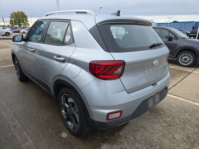 2021 Hyundai Venue SEL Cape Girardeau MO