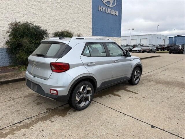 2021 Hyundai Venue SEL