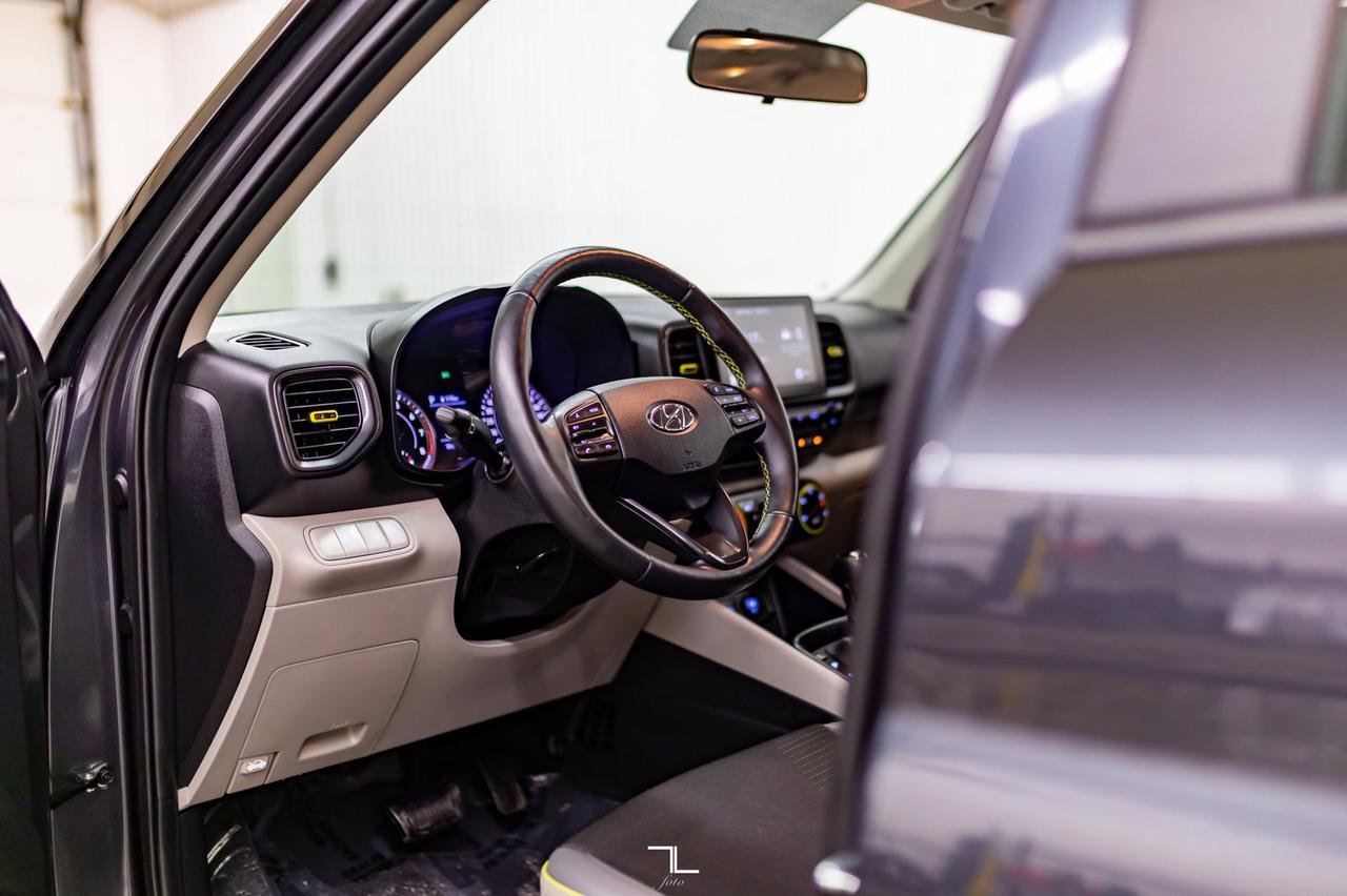 2021 Hyundai Venue Trend BCam Red Deer AB