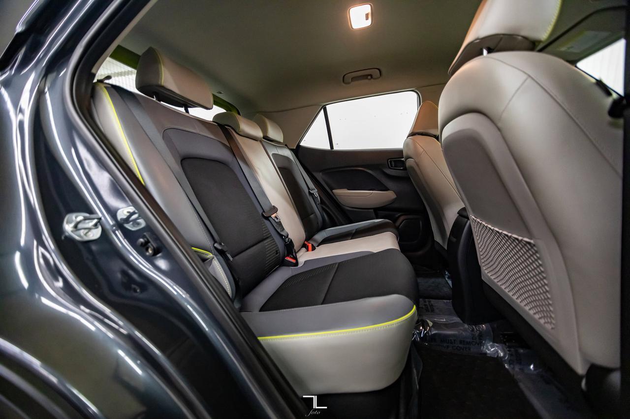 2021 Hyundai Venue Trend BCam Red Deer AB