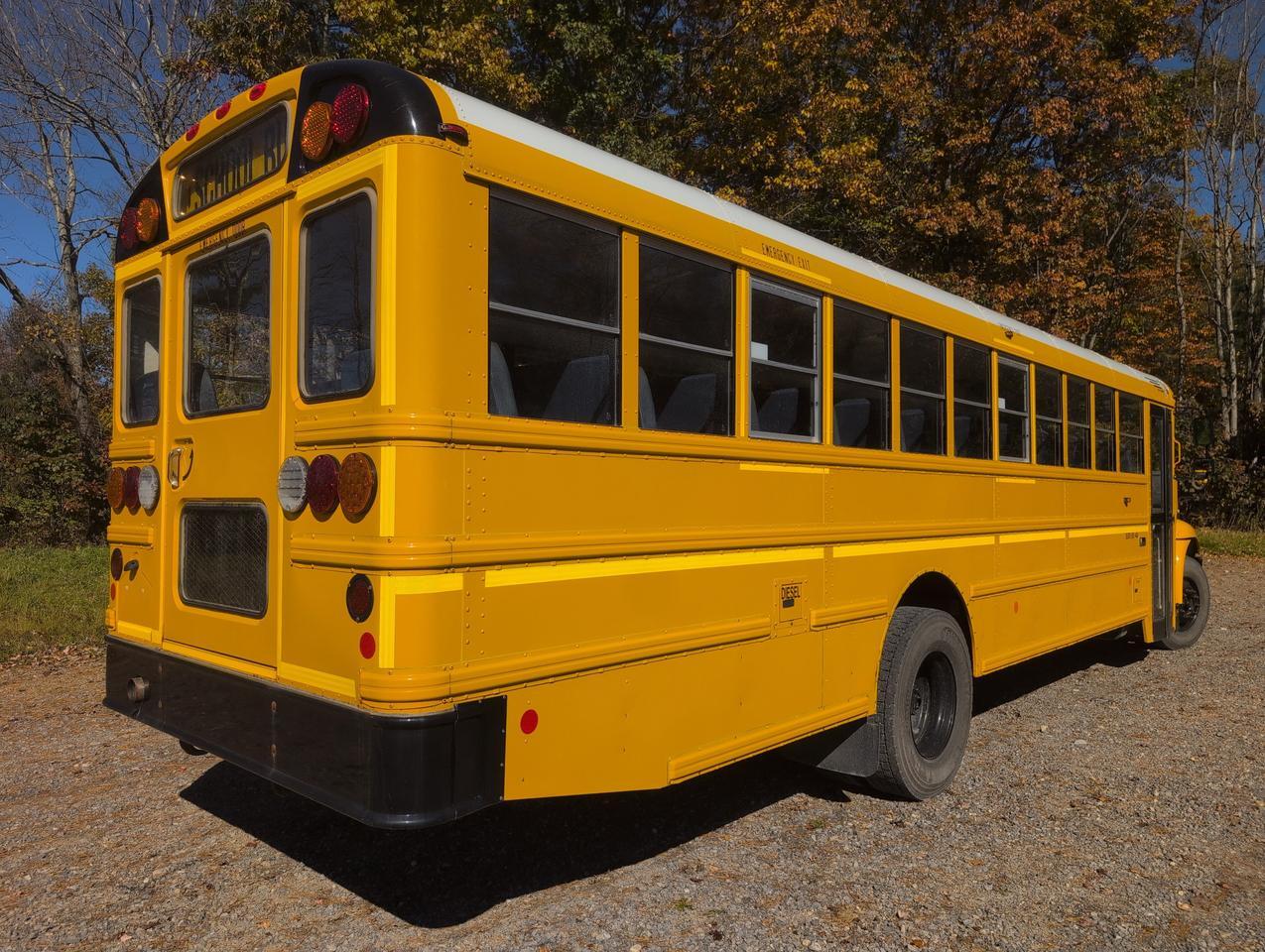 2021 IC INTERNATIONAL CE300
