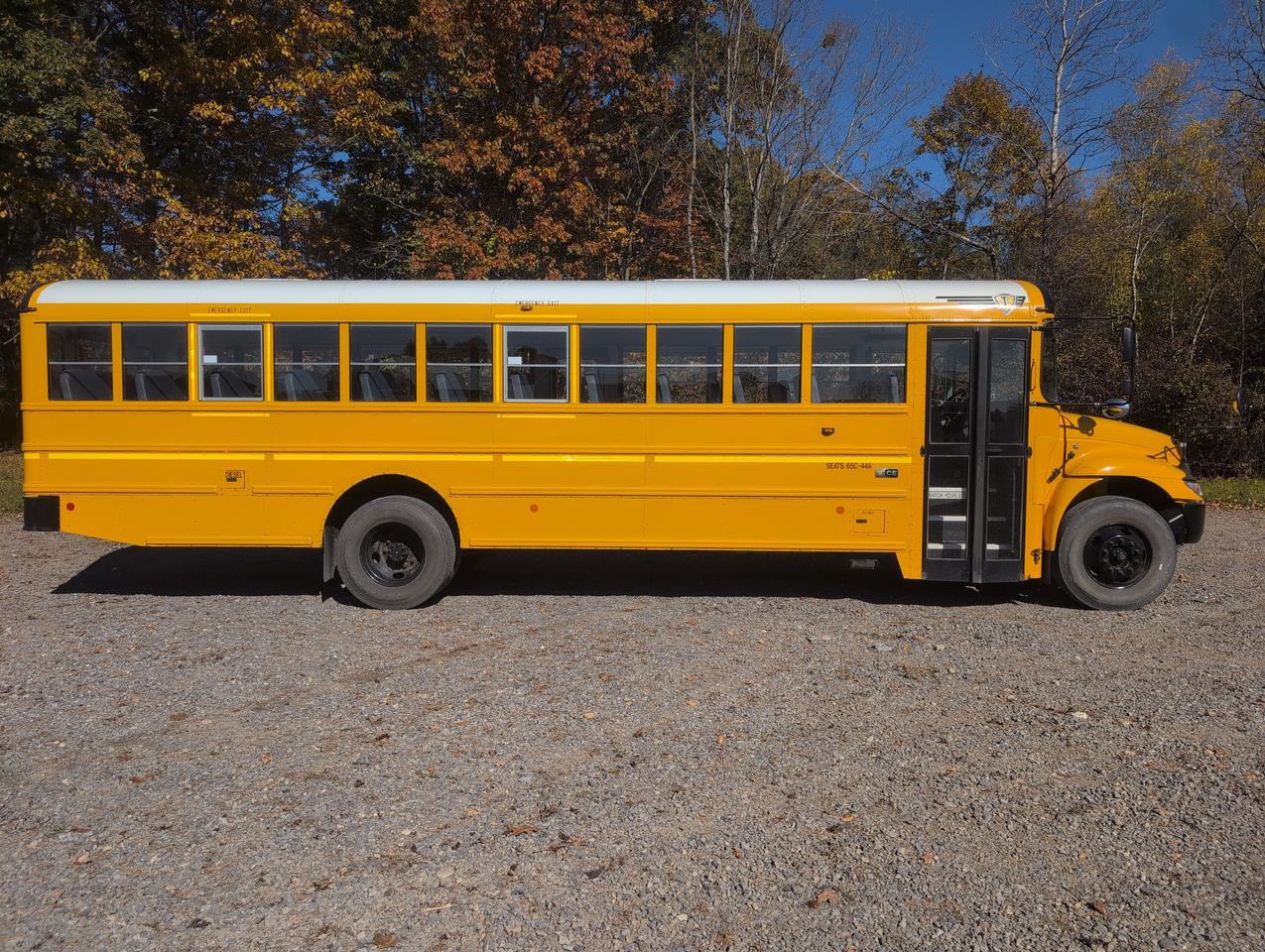 2021 IC INTERNATIONAL CE300