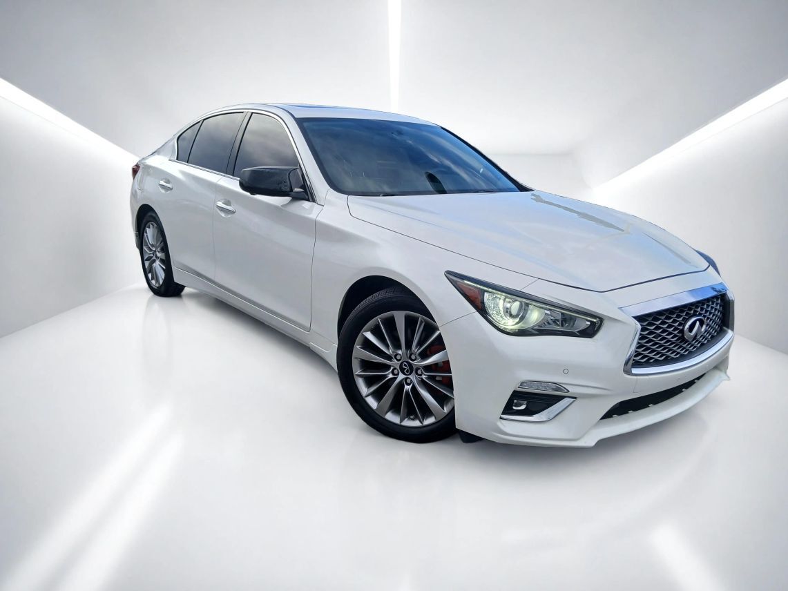 2021 INFINITI Q50 LUXE Sedan 4D