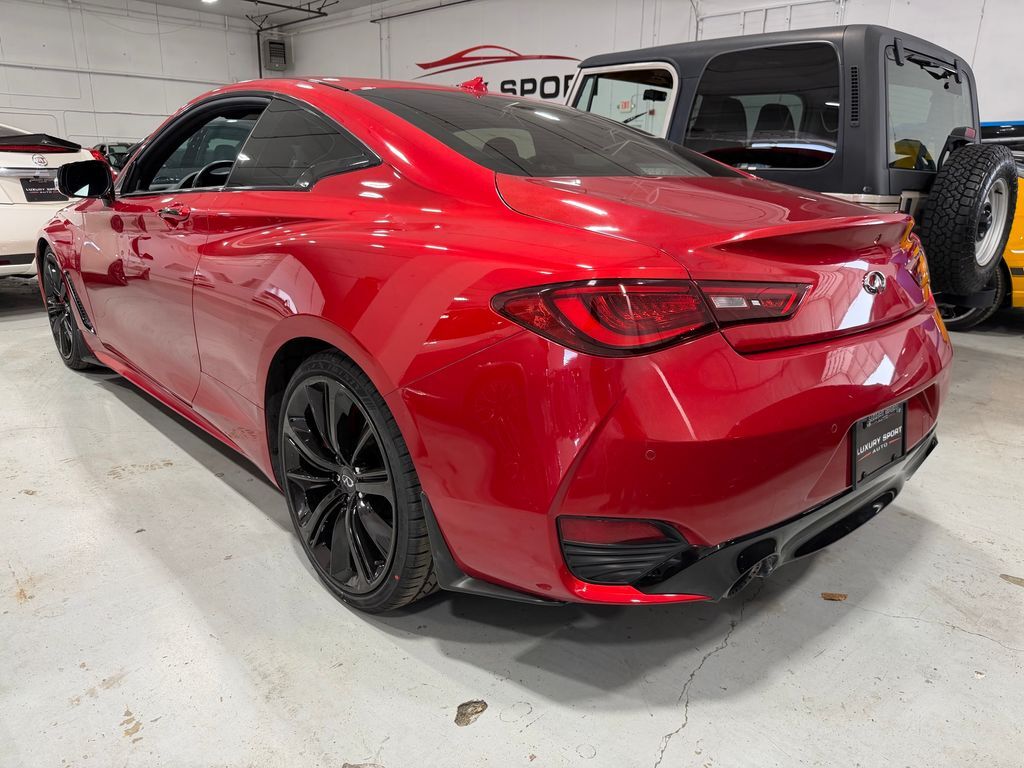 2021 INFINITI Q60 Red Sport 400