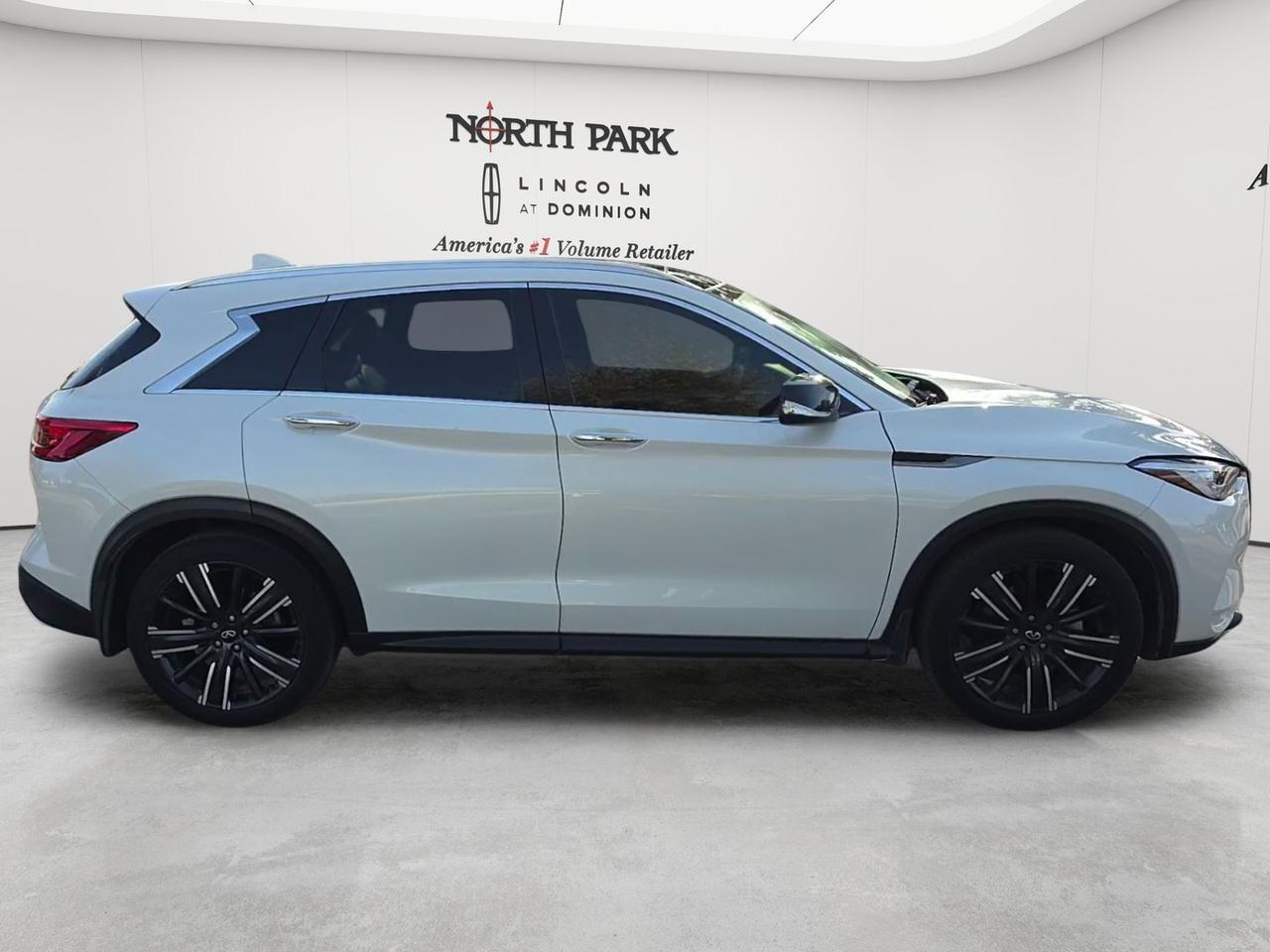 2021 INFINITI QX50 LUXE