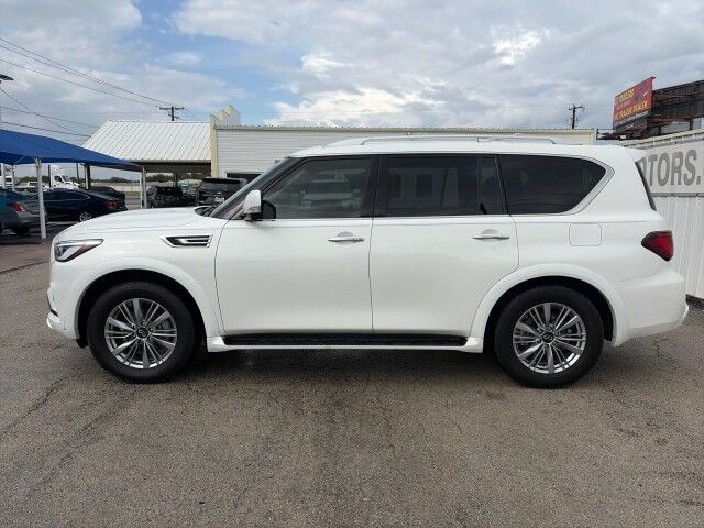 2021 INFINITI QX80 LUXE