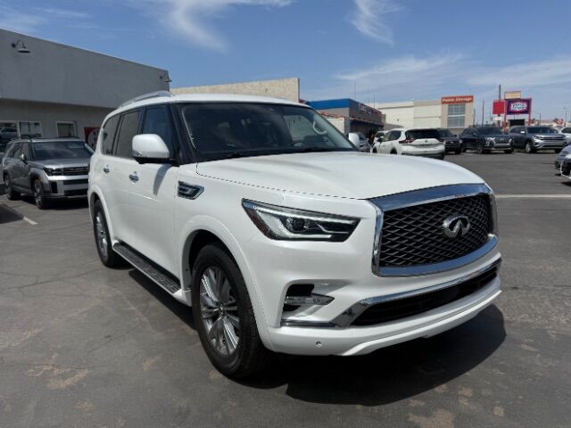 2021 INFINITI QX80 LUXE