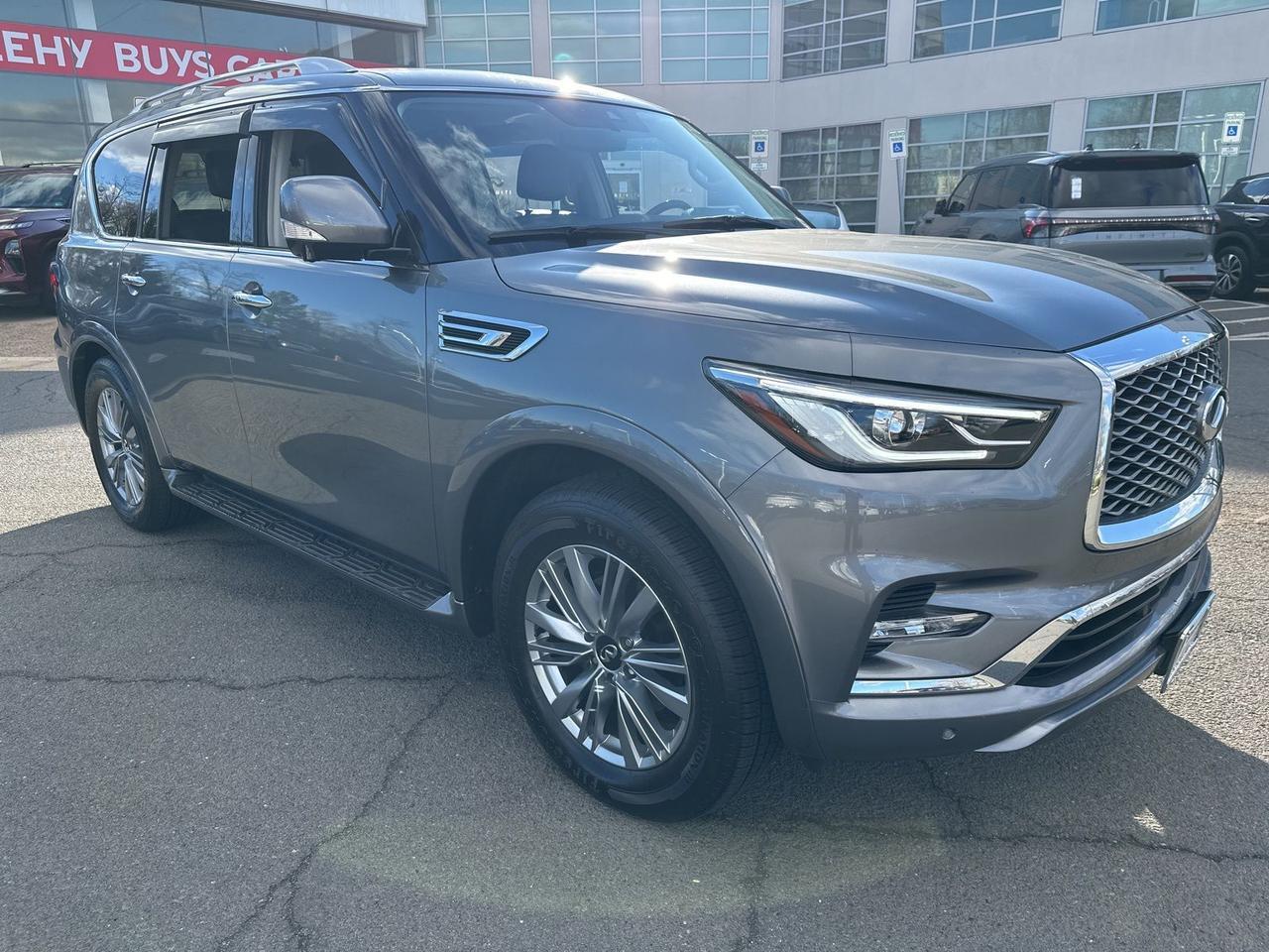2021 INFINITI QX80