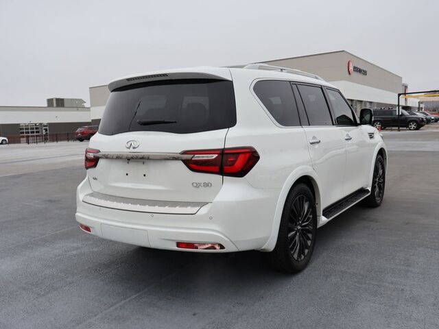 2021 INFINITI QX80 Premium Select Oshkosh WI