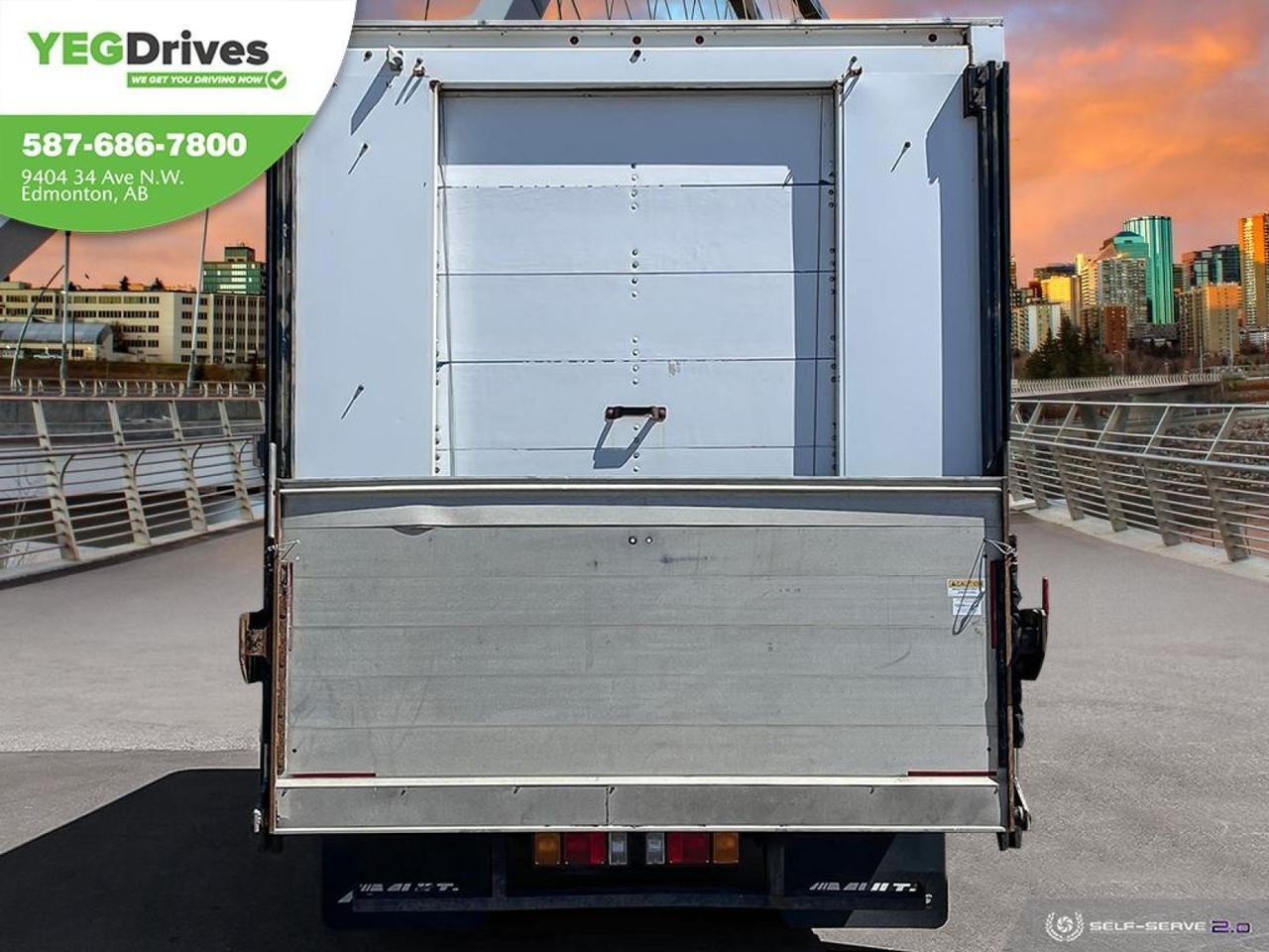 2021 ISUZU NPR HD-14 FOOT BOX- WITH LIFTGATE Edmonton AB