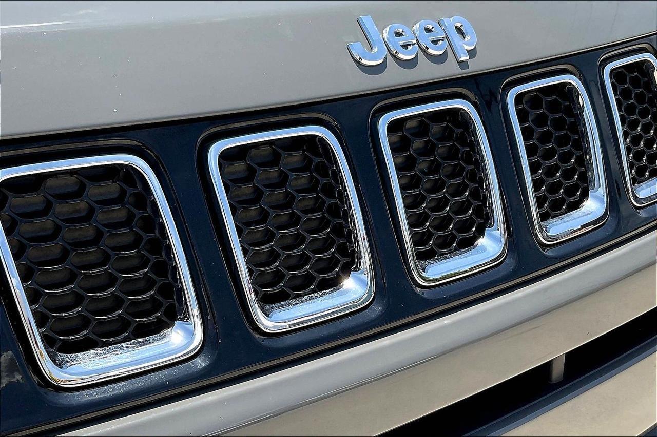 2021 JEEP COMPASS LIMITED GRAY at G Motors