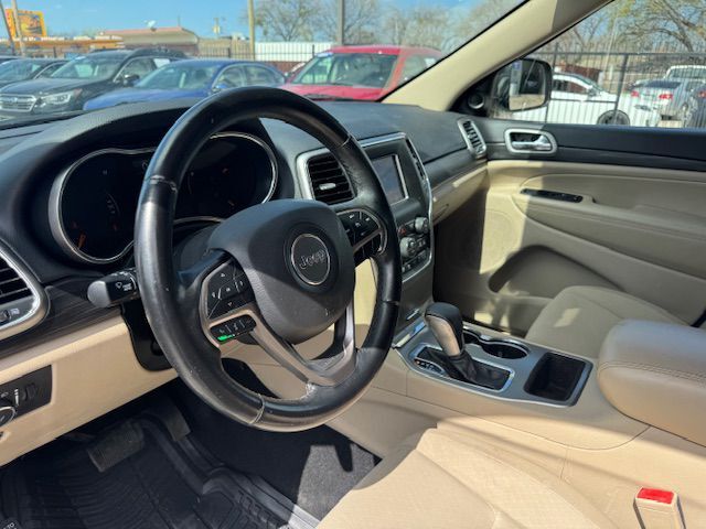 2021 JEEP GRAND CHEROKEE LAREDO Grand Prairie TX