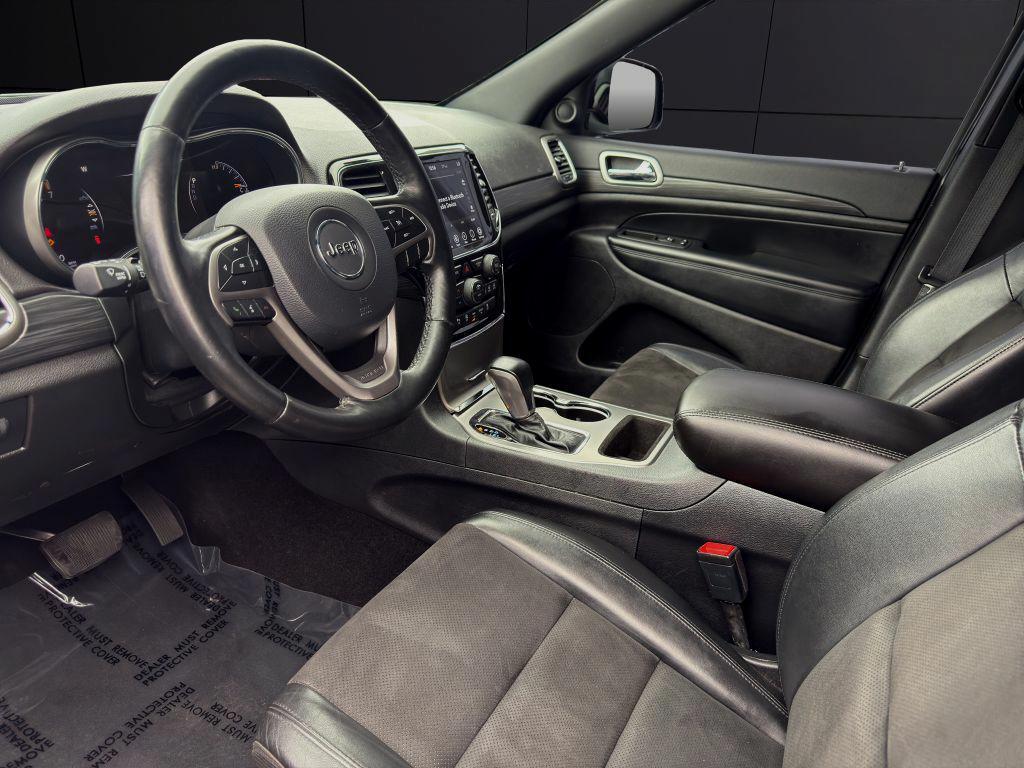 2021 JEEP GRAND CHEROKEE LAREDO KBB VALUE 24K Columbus OH
