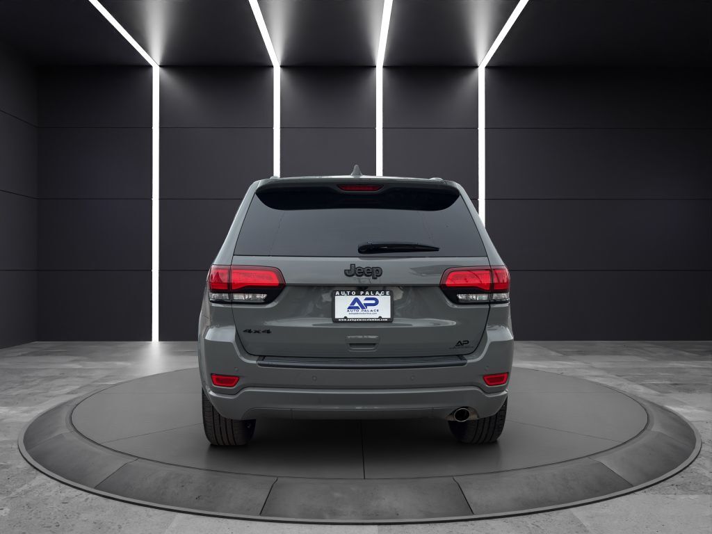 2021 JEEP GRAND CHEROKEE LAREDO KBB VALUE 24K Columbus OH