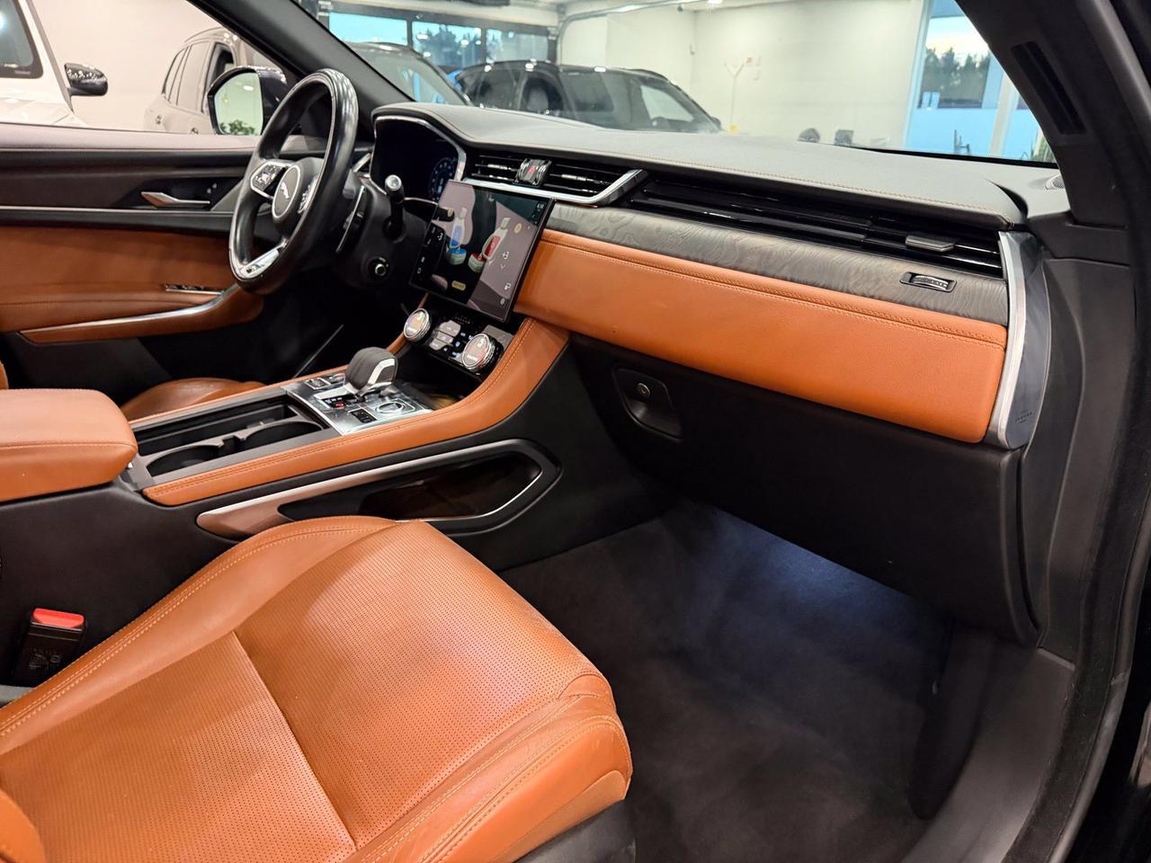 2021 Jaguar F-PACE P400 R-Dynamic S Gladstone OR