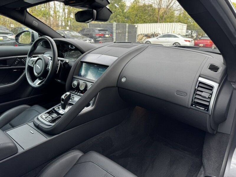 2021 Jaguar F-TYPE P300 Willow Grove PA