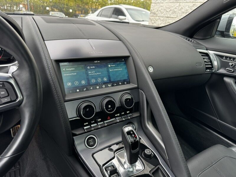 2021 Jaguar F-TYPE P300 Willow Grove PA