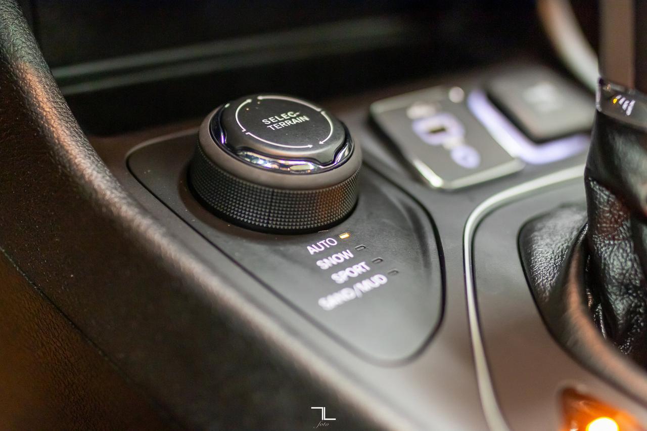 2021 Jeep Cherokee 4x4 80th Anniversary Leather Roof Nav BCam Red Deer AB