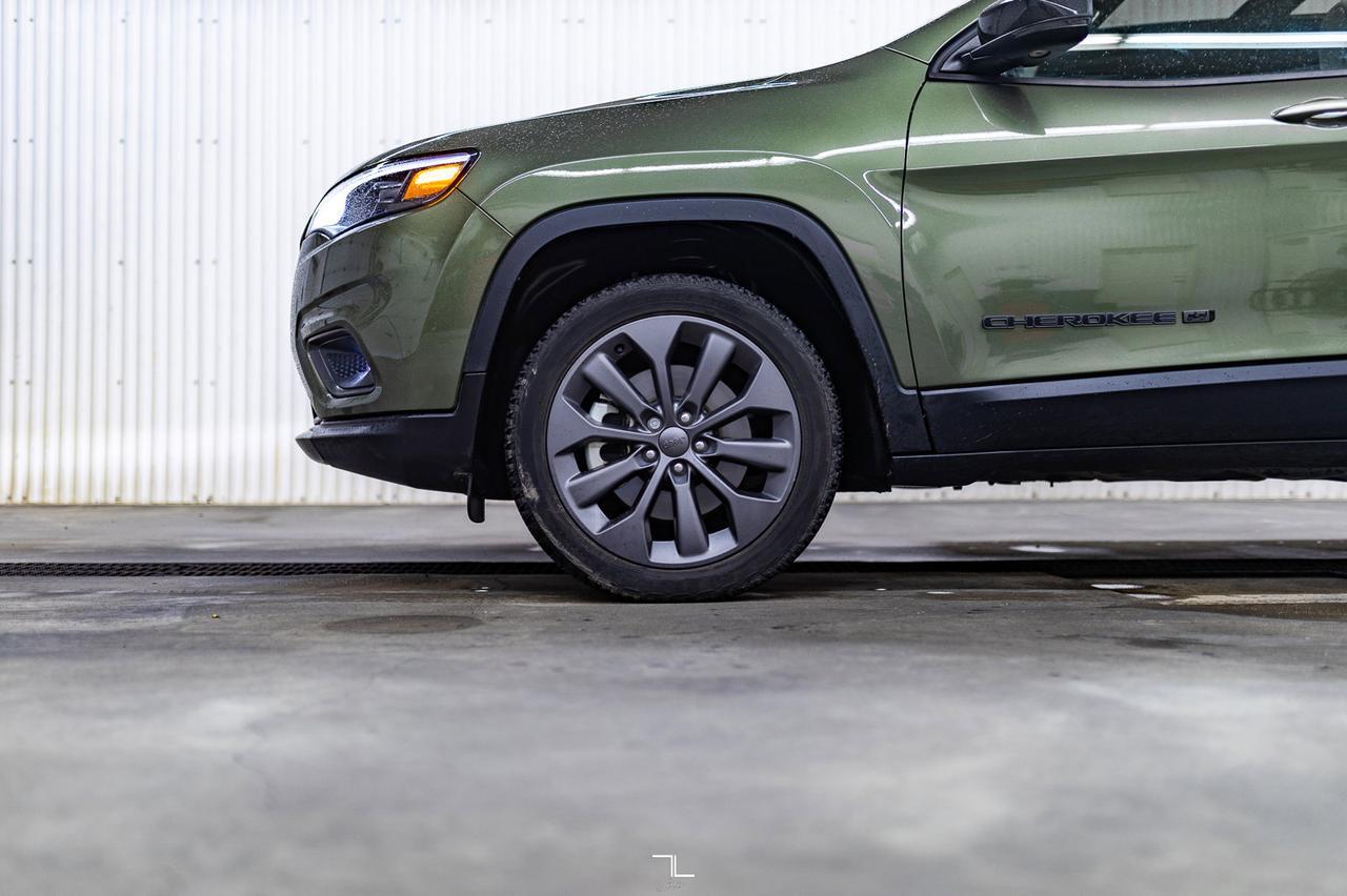 2021 Jeep Cherokee 4x4 80th Anniversary Leather Roof Nav Red Deer AB