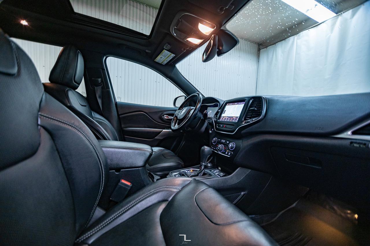 2021 Jeep Cherokee 4x4 80th Anniversary Leather Roof Nav Red Deer AB