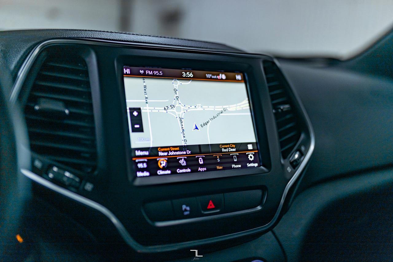 2021 Jeep Cherokee 4x4 80th Anniversary Leather Roof Nav Red Deer AB