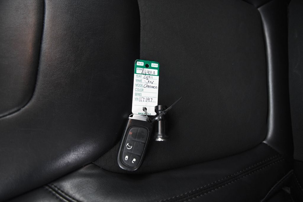 2021 Jeep Cherokee Altitude Akron OH