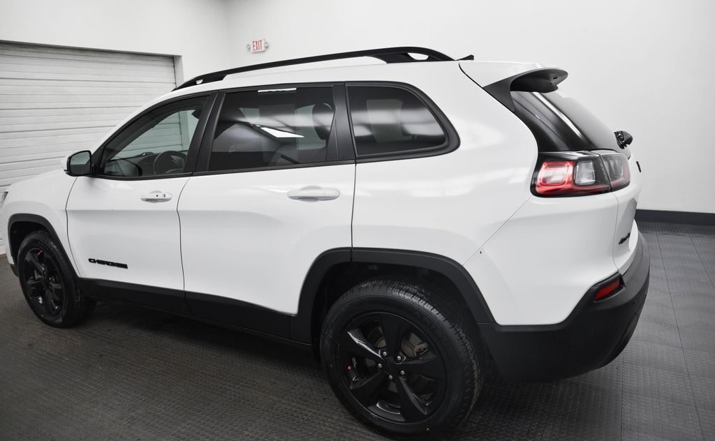 2021 Jeep Cherokee Altitude Akron OH