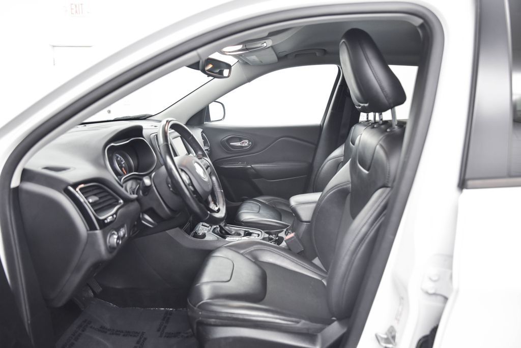 2021 Jeep Cherokee Altitude Akron OH