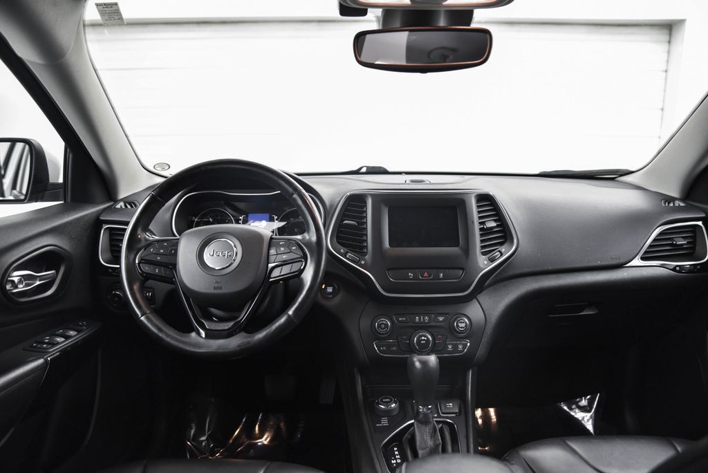 2021 Jeep Cherokee Altitude Akron OH