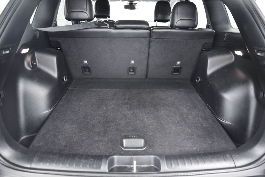 2021 Jeep Cherokee Altitude Akron OH