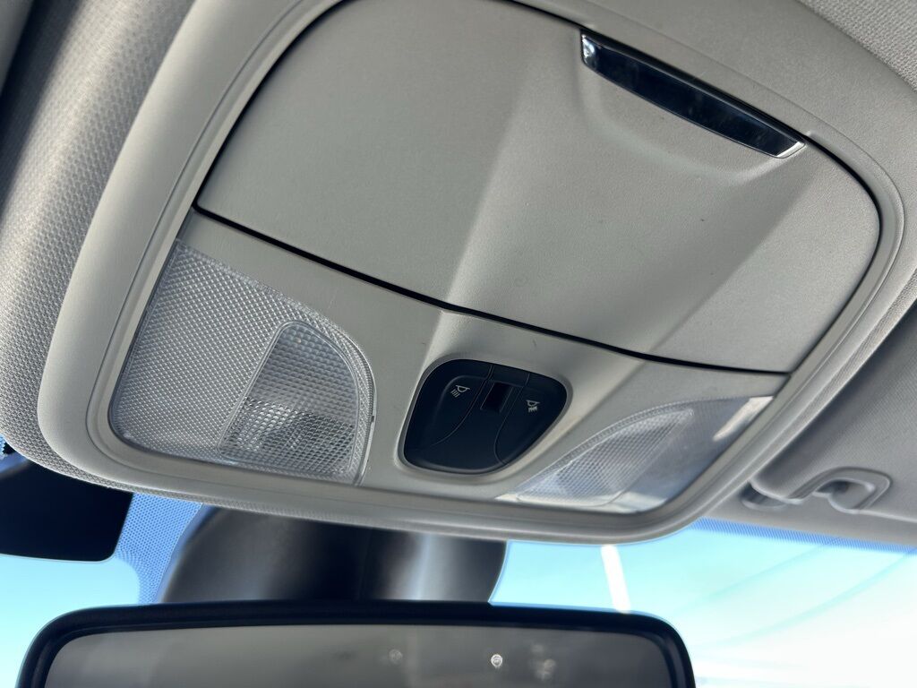 2021 Jeep Cherokee Altitude Crestwood KY